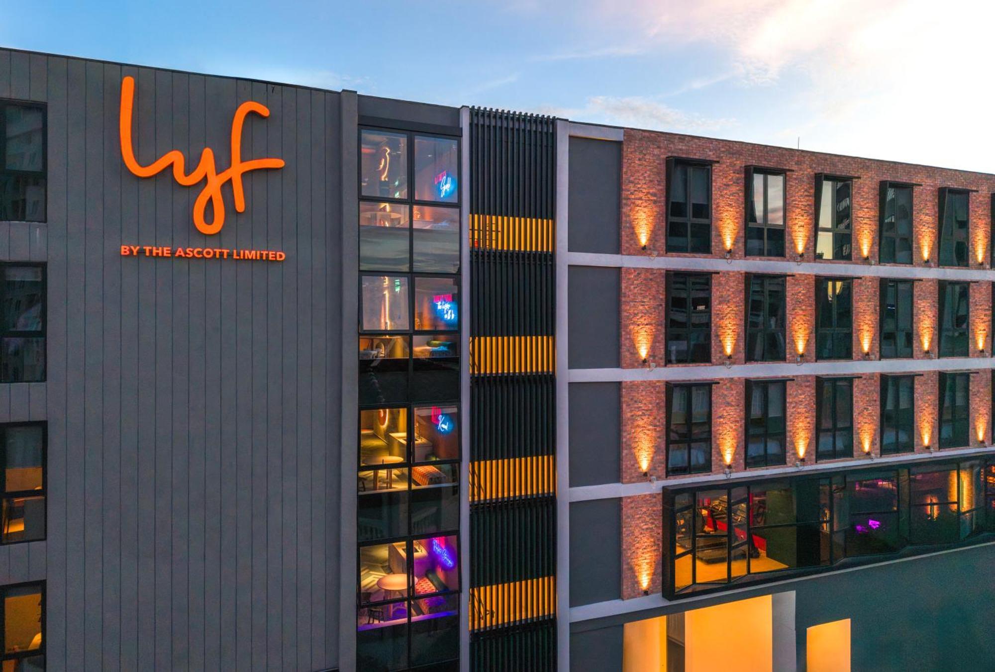 Lyf Georgetown Penang Hotel Exterior photo